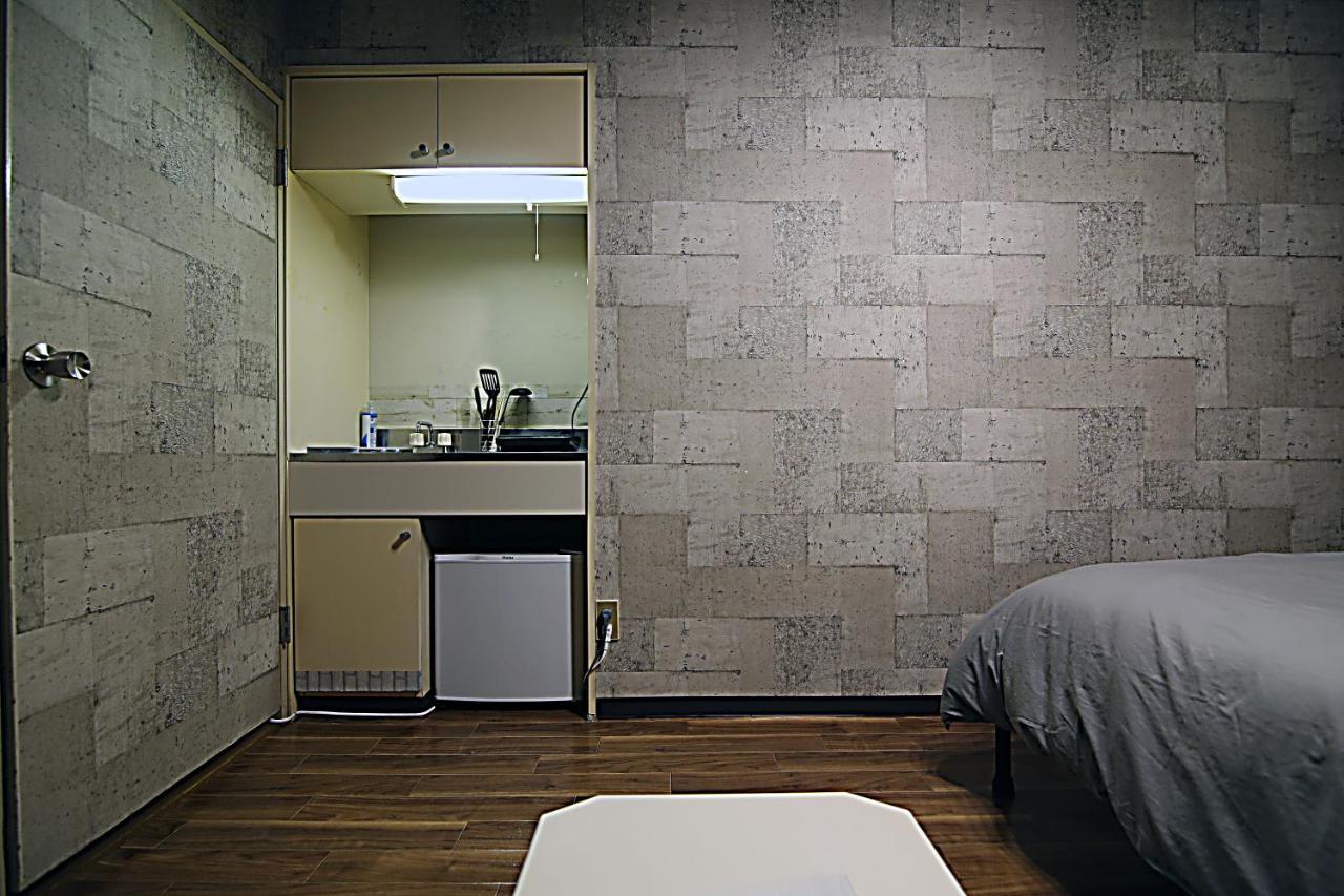 Kb House Shinjuku Double Room Free Poket Wifi! Tóquio Exterior foto